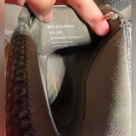 St. John Bay Womens Boots size 9 Durham Memory foam Water Resistant - Picture 7 of 9